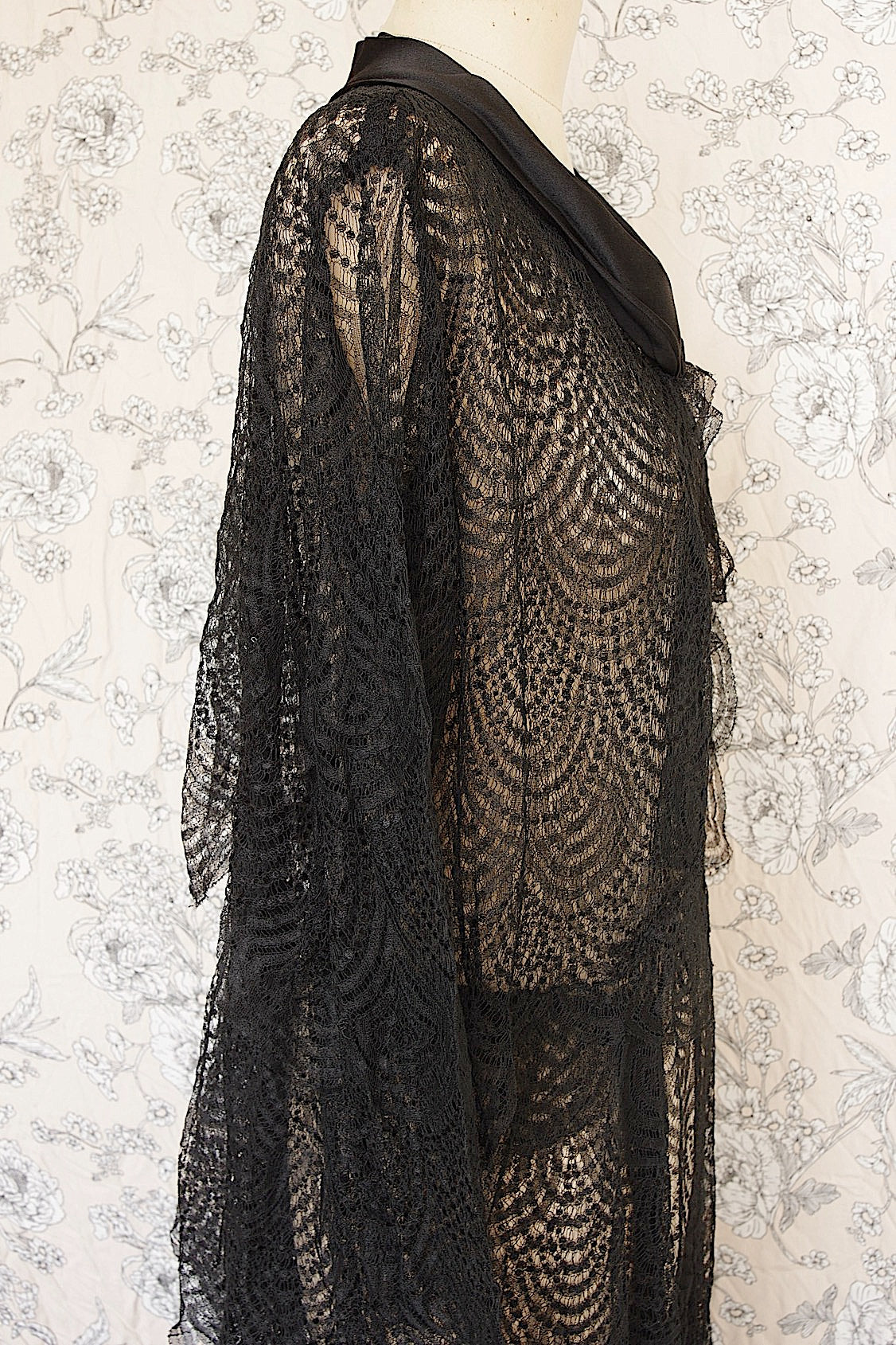 アンティークドレス　vêtement antique レースドレス