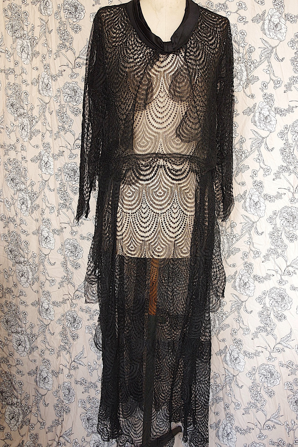 アンティークドレス　vêtement antique レースドレス