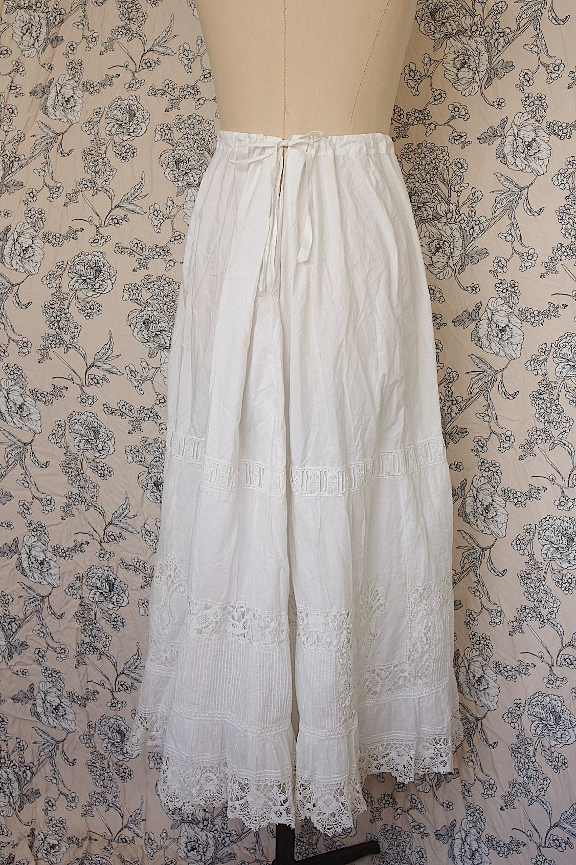 アンティークスカート　vêtement antique レーススカート　1