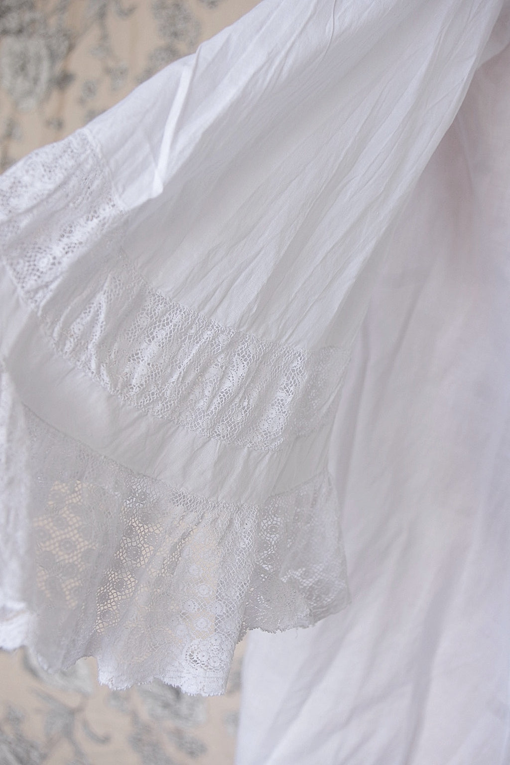 アンティークレース羽織　vêtement antique
