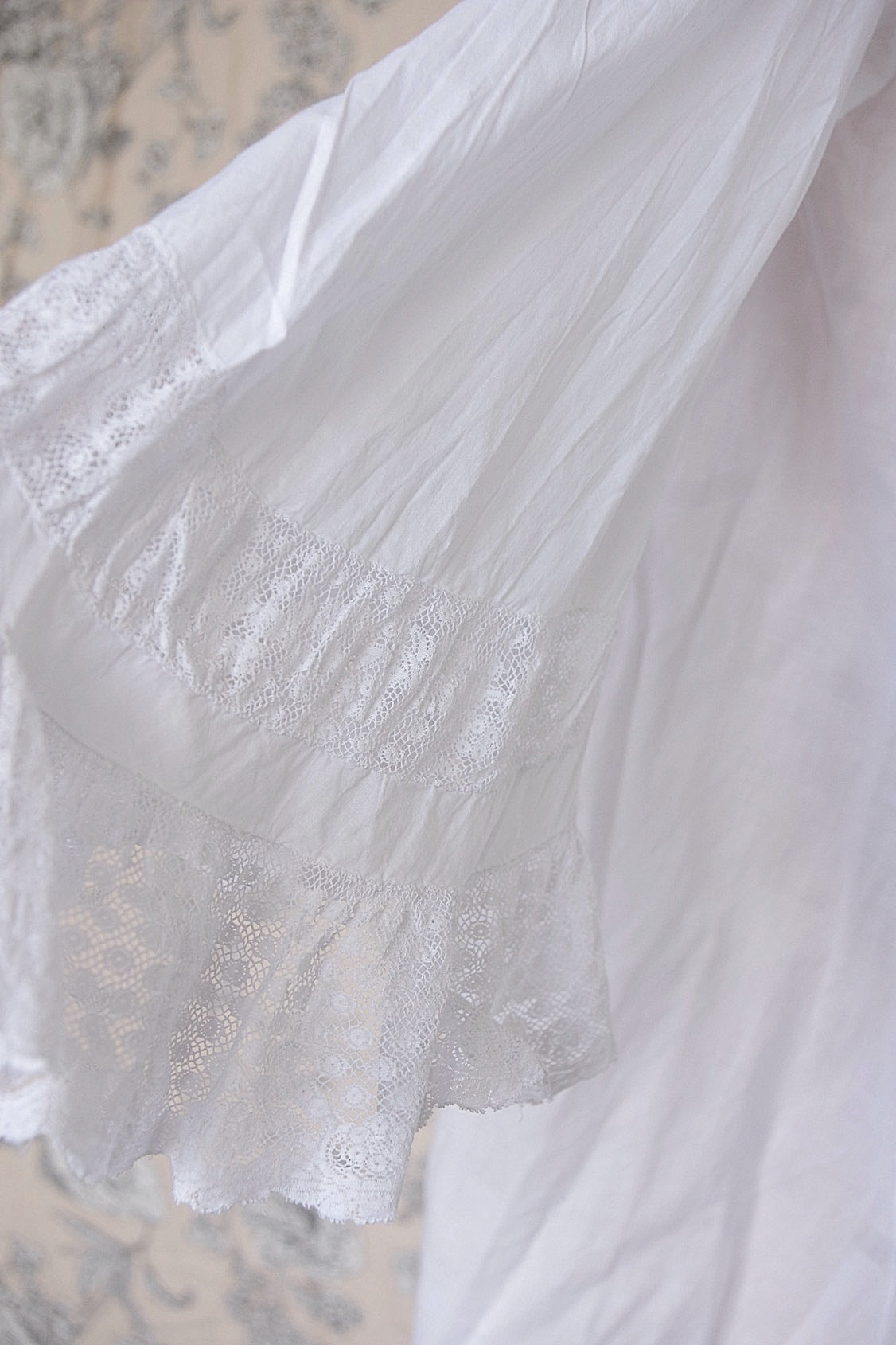 アンティークレース羽織　vêtement antique