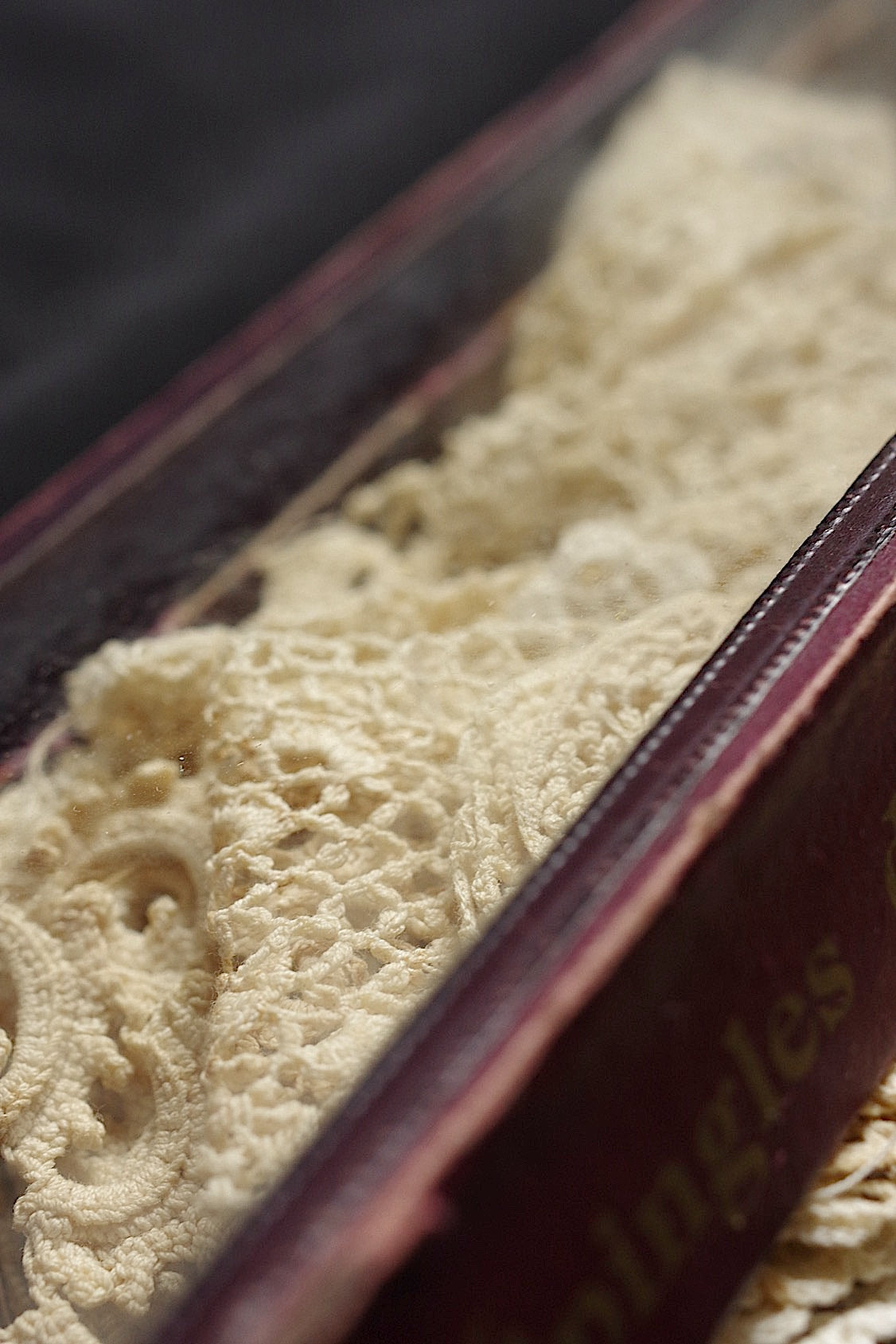 アンティークレース　dentelle ancienne モチーフ箱入り