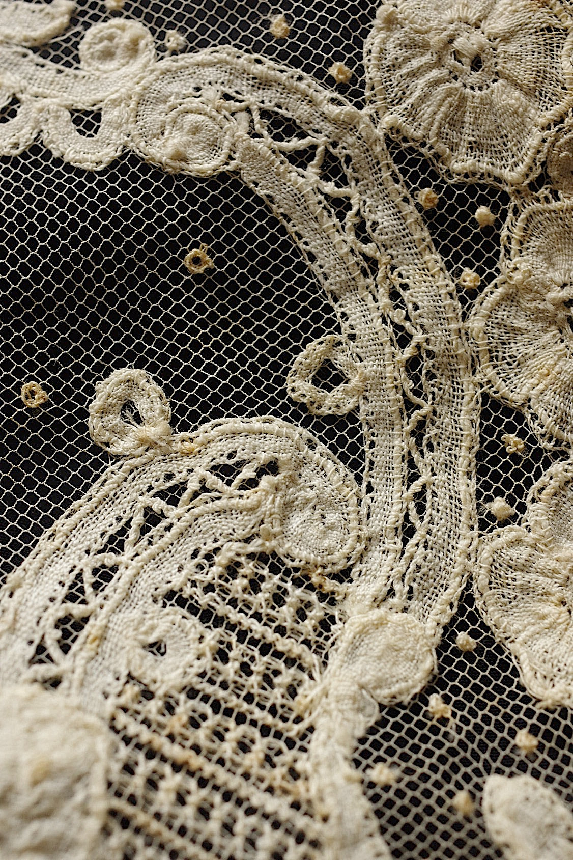 アンティークレース　dentelle ancienne　tablier