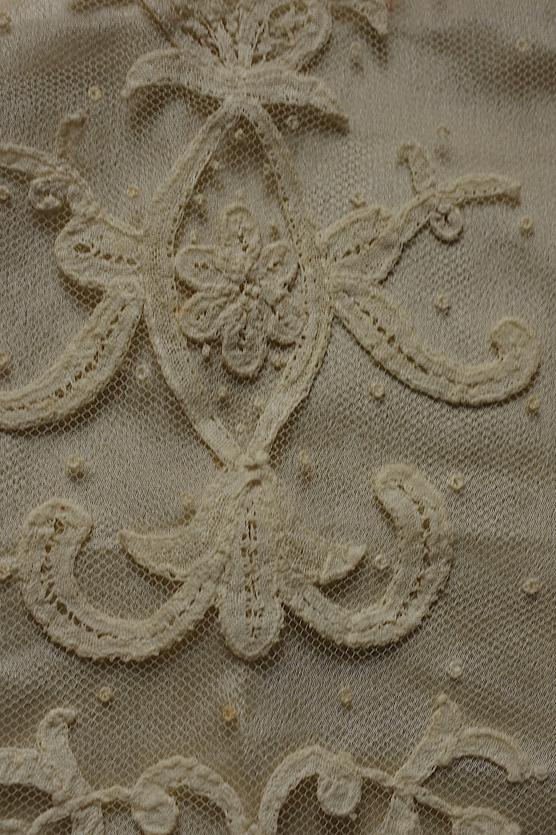 アンティークレース　dentelle ancienne　tablier