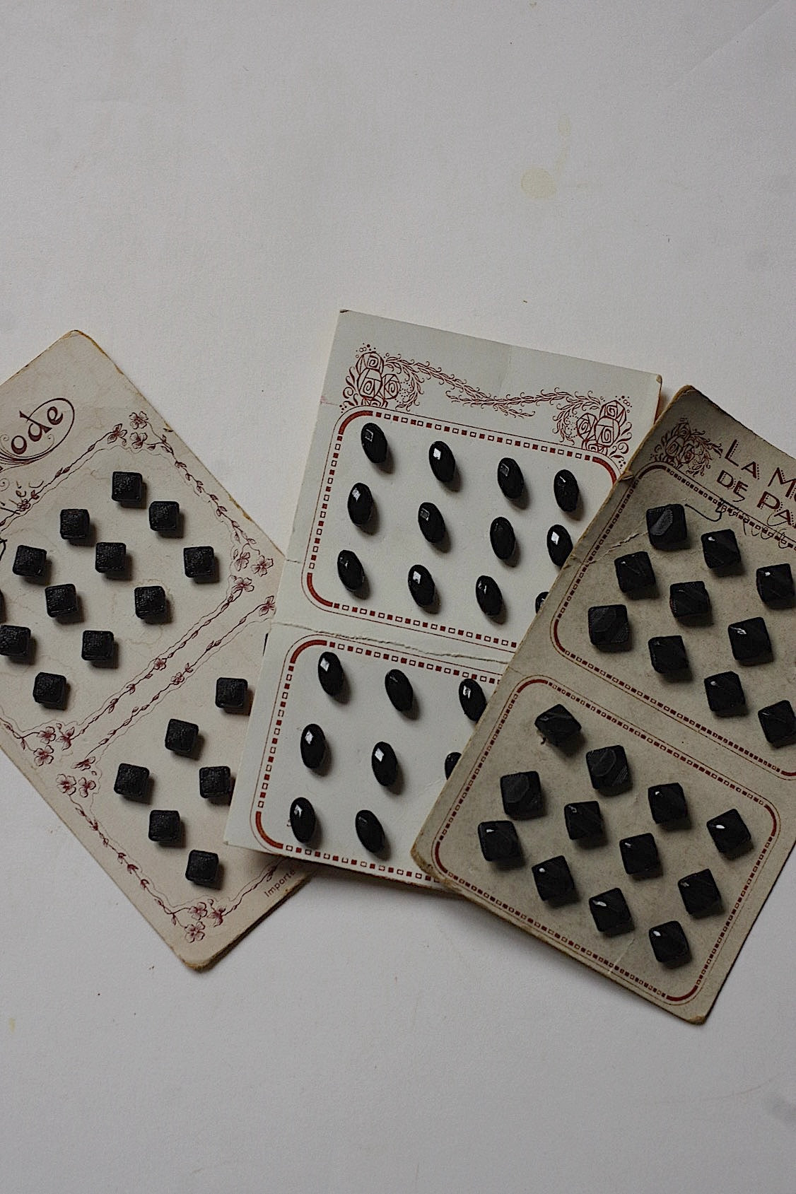 アンティークボタン　bouton antique