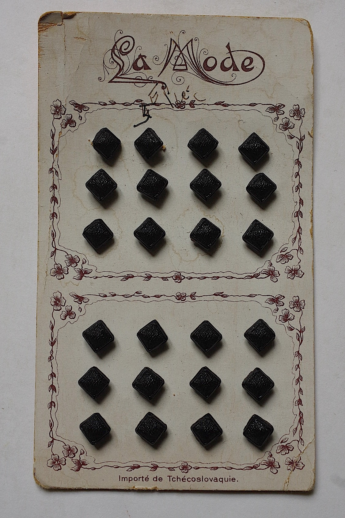 アンティークボタン　bouton antique