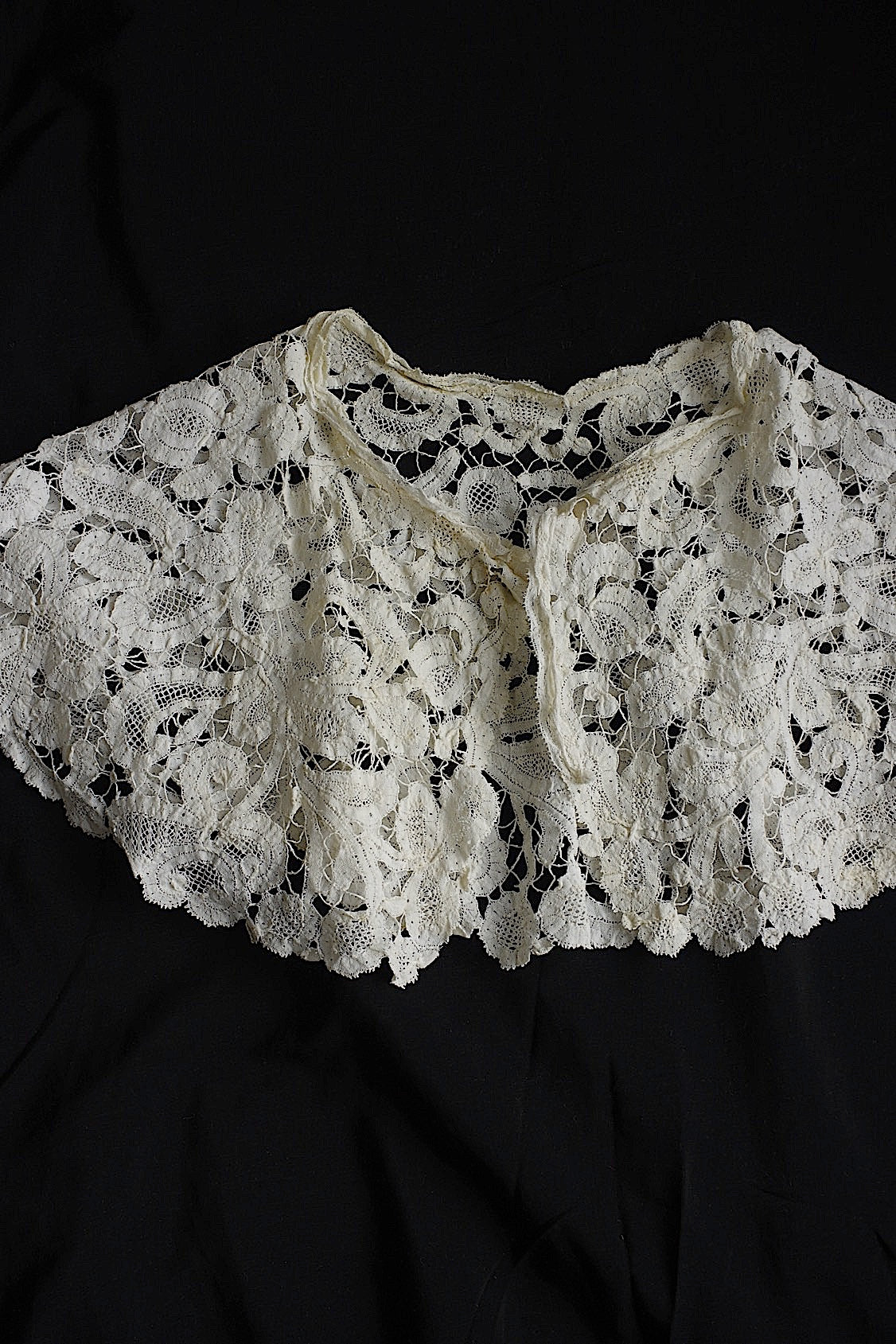 アンティークレース antique lace la dentelle - .FR a l'epoque