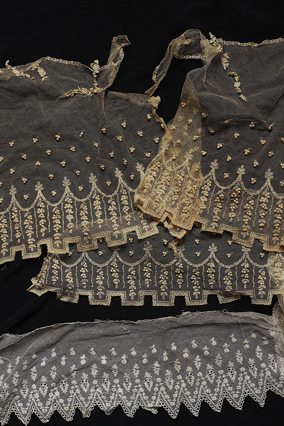 アンティークレース　dentelle ancienne　素材用