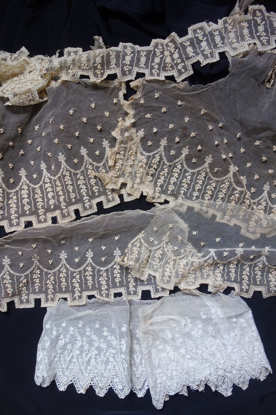 アンティークレース　dentelle ancienne　素材用