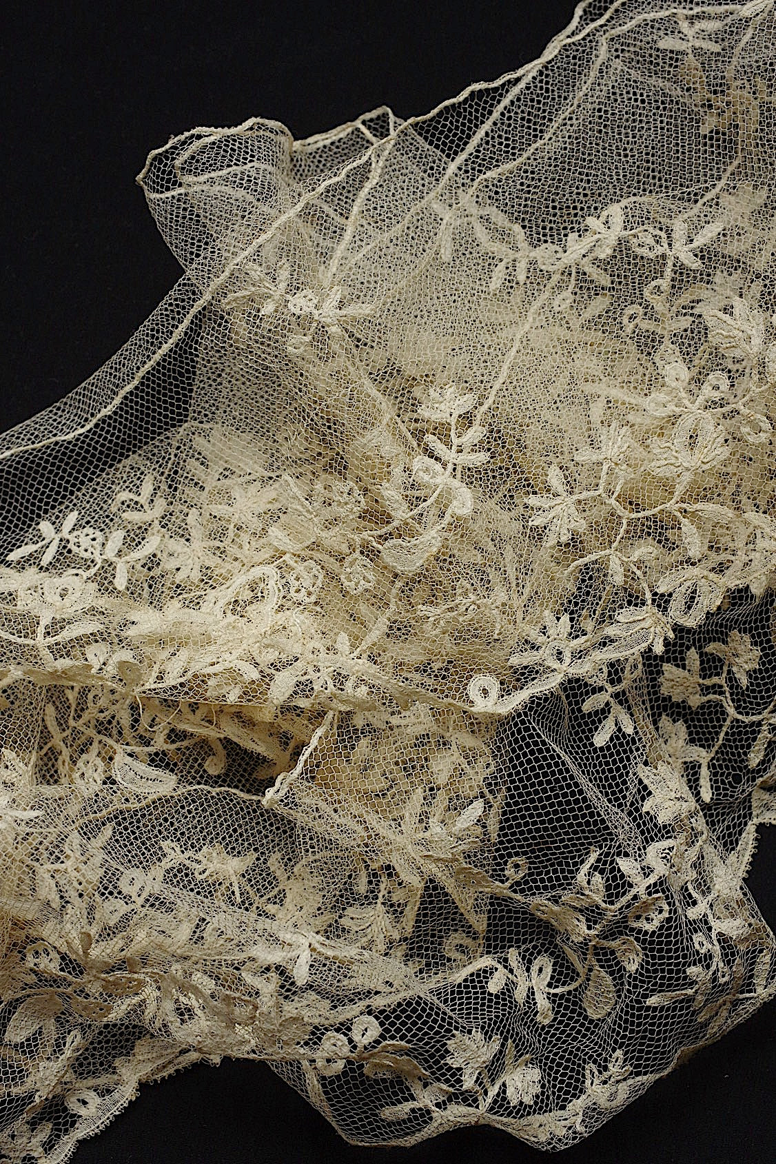 アンティークレース　dentelle ancienne　280cm