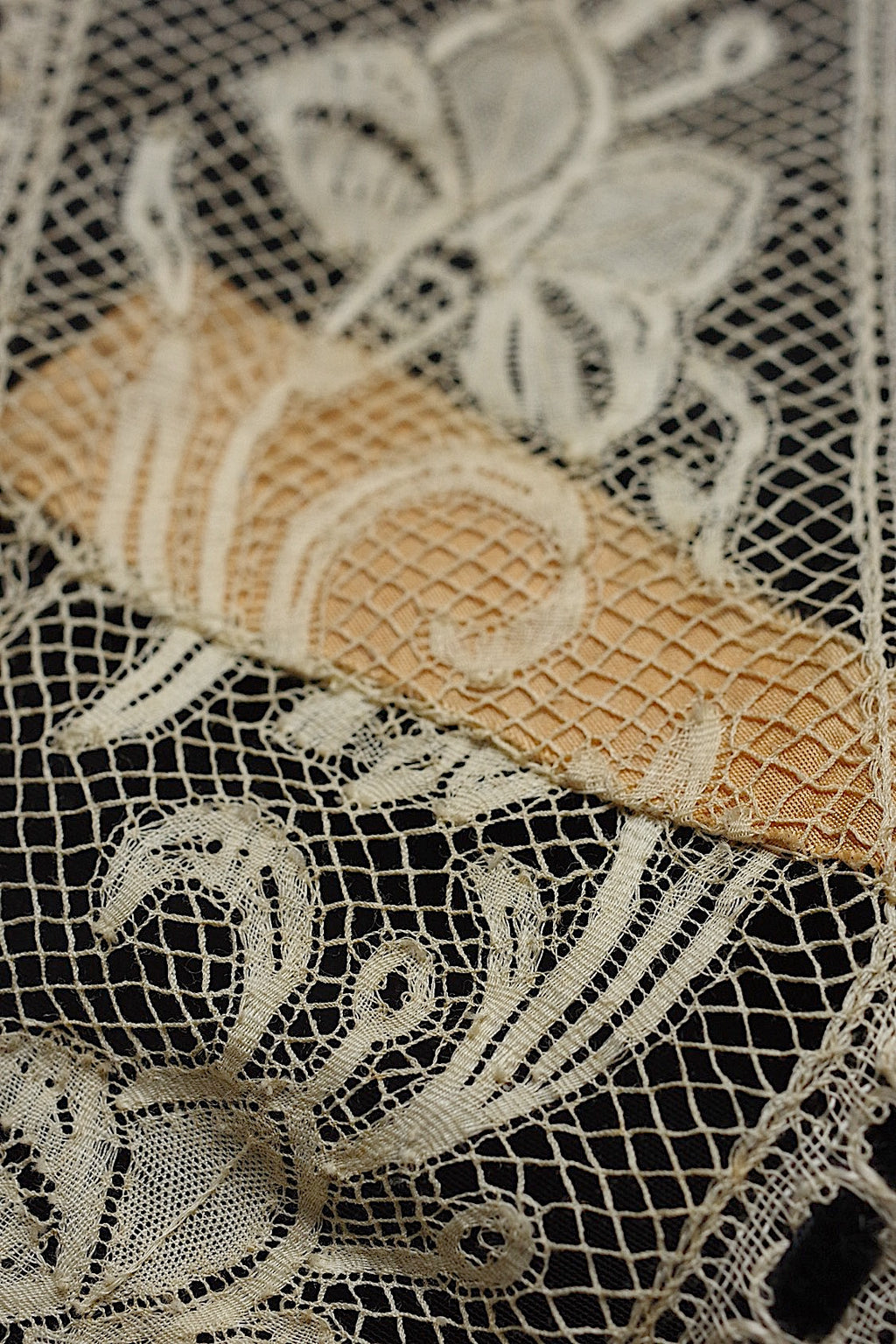 アンティークレース　dentelle ancienne　端切れ　素材用