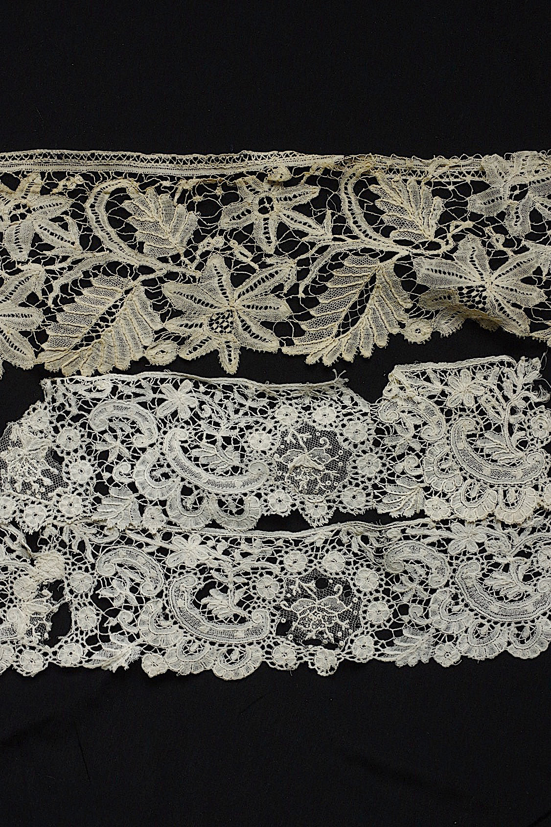 アンティークレース　dentelle ancienne　2種
