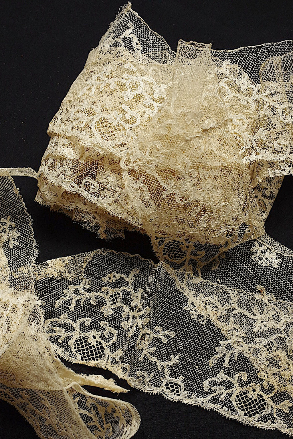 アンティークレース　dentelle ancienne　60cm 360cm