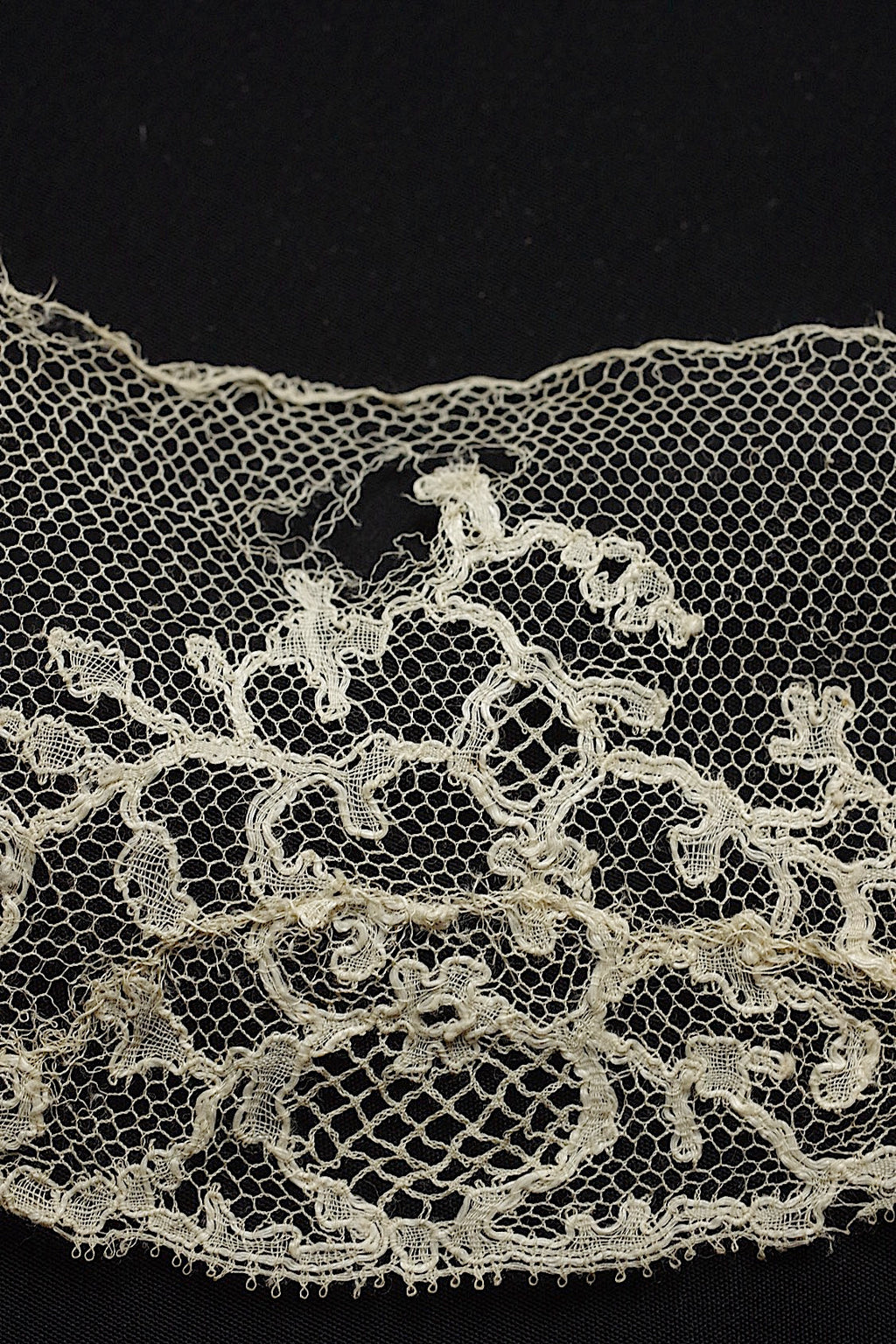 アンティークレース　dentelle ancienne　60cm 360cm