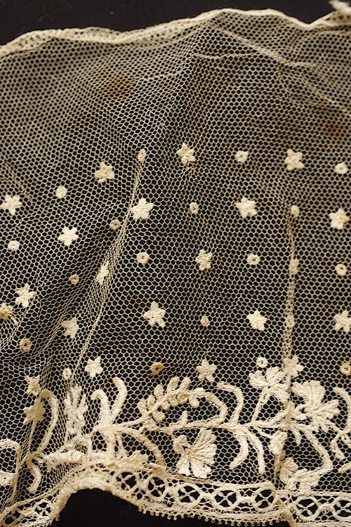アンティークレース　dentelle ancienne　154cm 225cm