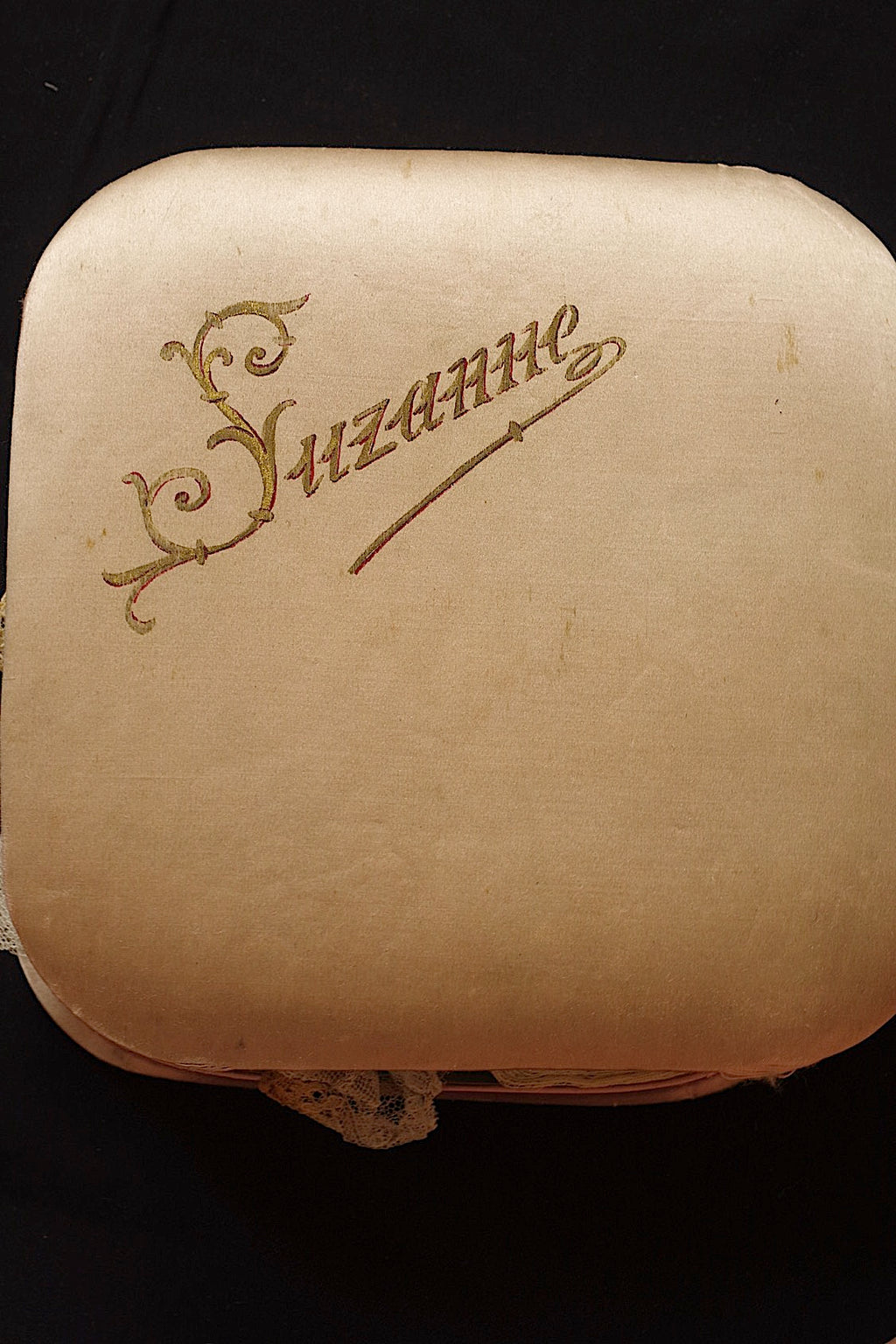 アンティークレース　dentelle ancienne　箱入り　１０種