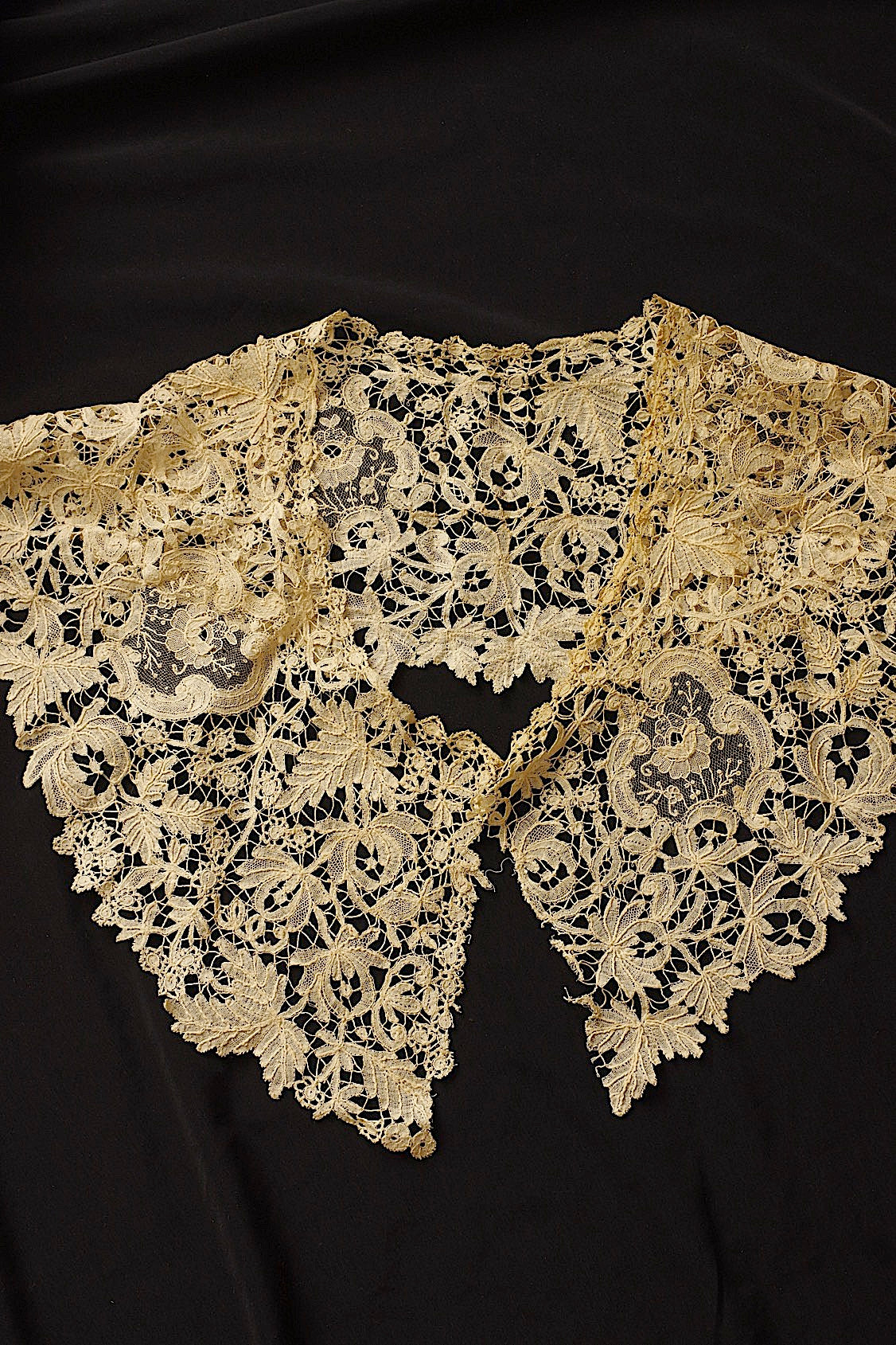 アンティークレース antique lace la dentelle - .FR a l'epoque