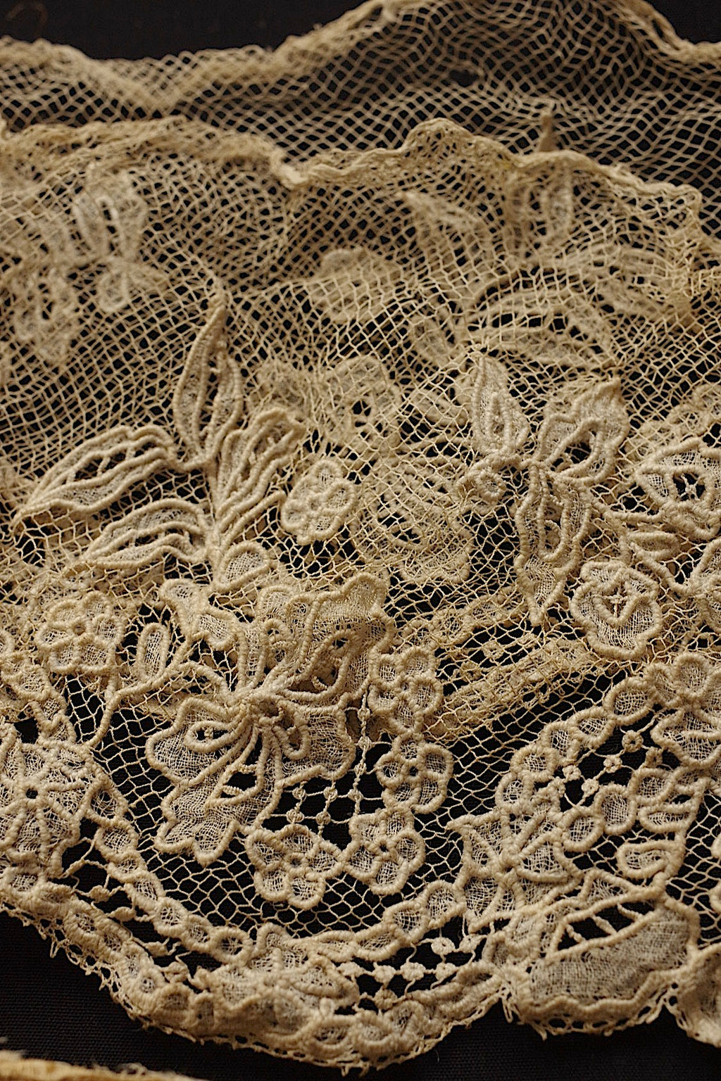 アンティークレース　dentelle ancienne　ブリュクセルレース　lot ハギレ
