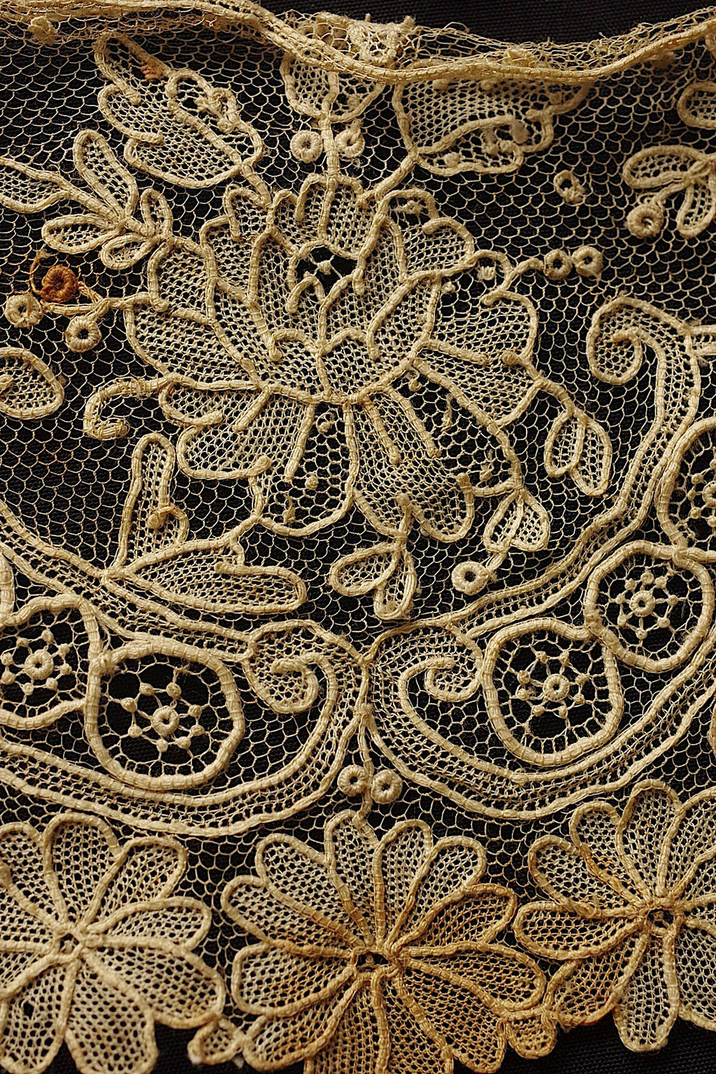 アンティークレース　dentelle ancienne　ブリュクセルレース　lot ハギレ