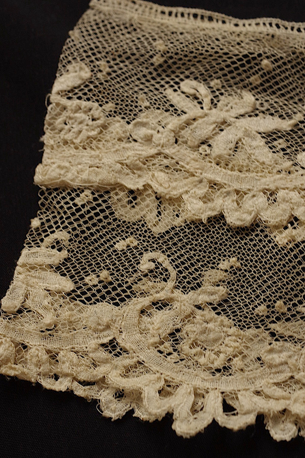 アンティークレース　dentelle ancienne　アプリカッションアングレテール　lot ハギレ
