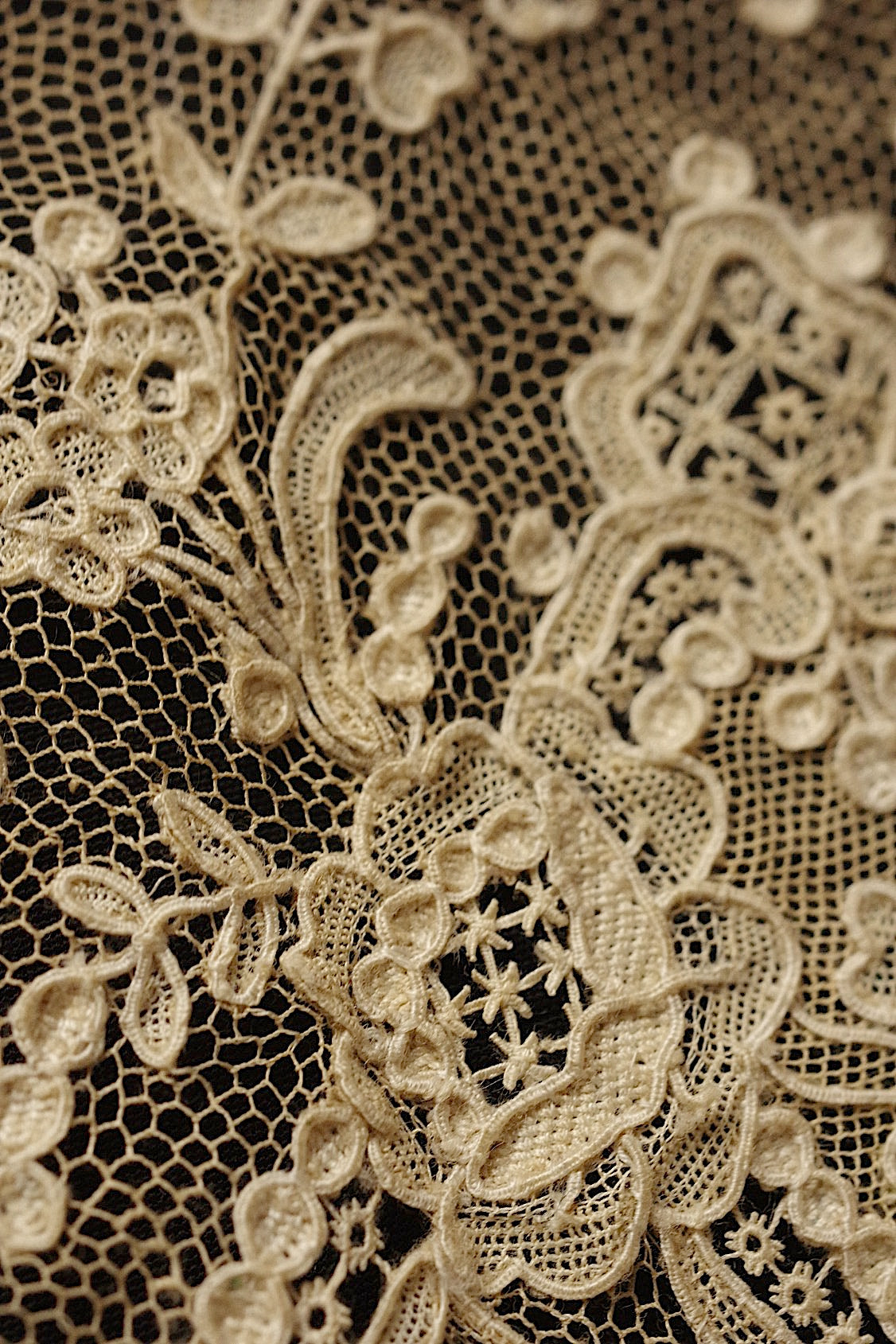 アンティークレース　dentelle ancienne　アランソン＋ブリュクセル ハギレ
