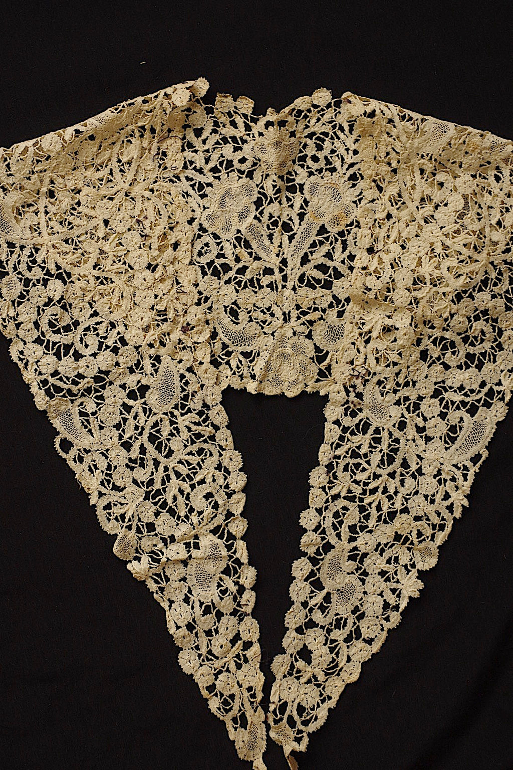 アンティークレース　dentelle ancienne　ロザリン　襟
