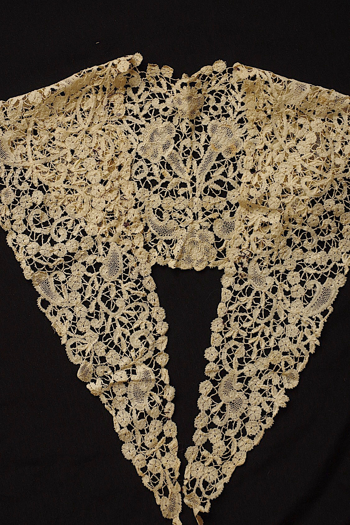 アンティークレース　dentelle ancienne　ロザリン　襟