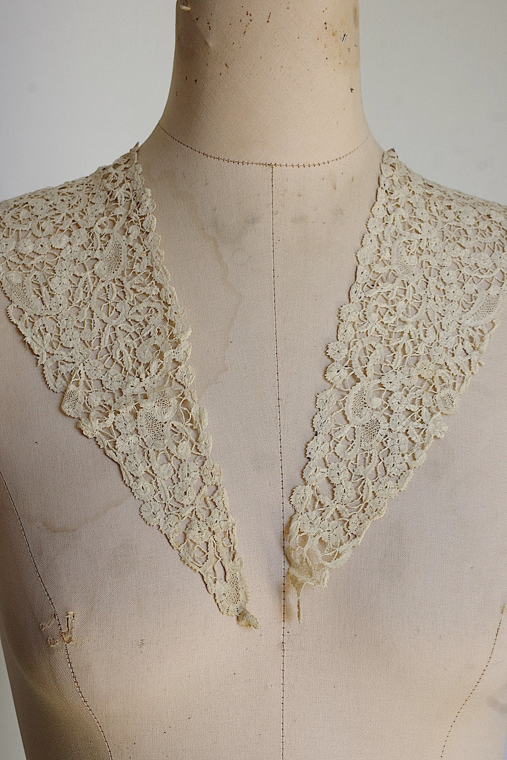 アンティークレース　dentelle ancienne　ロザリン　襟