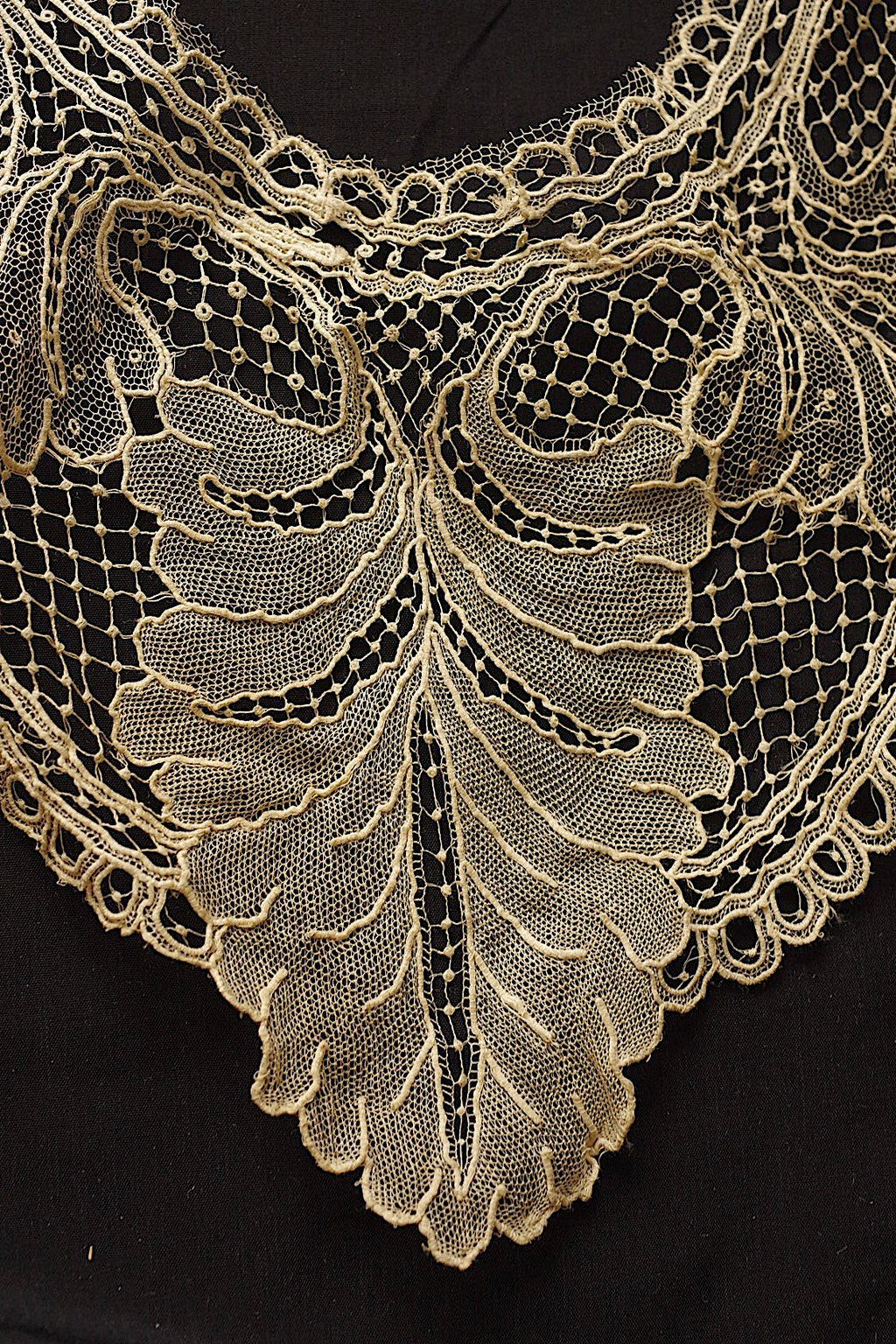 アンティークレース　dentelle ancienne　ブリュクセルレース　ハギレlot