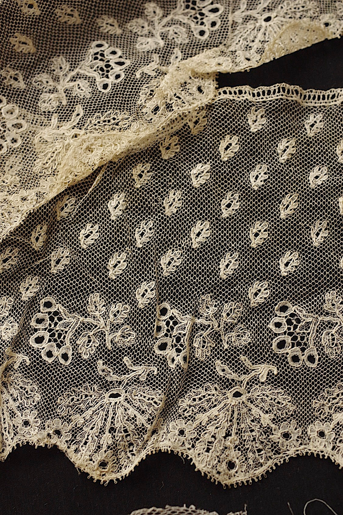 アンティークレース　dentelle ancienne　アプリカッションアングレテール　ハギレ　lot