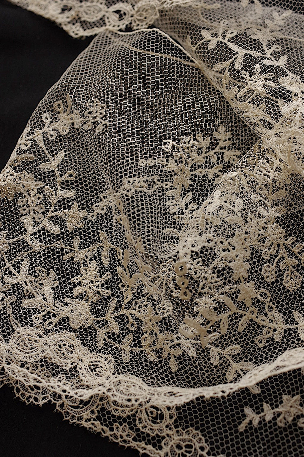 アンティークレース　dentelle ancienne　アプリカッションアングレテール　アプリカッションブリュクセル　lot