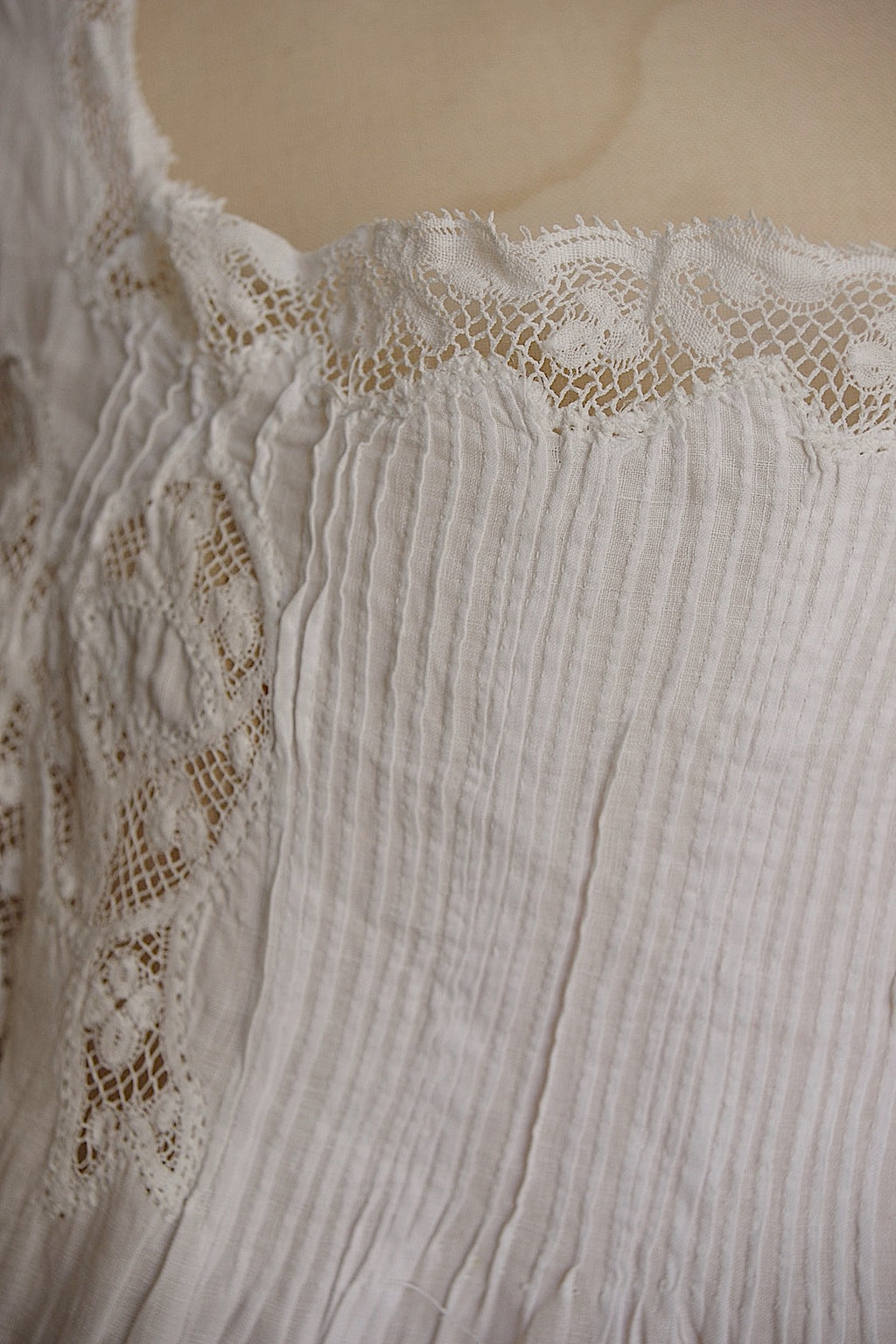 アンティークレーストップス　vêtement antique　tops