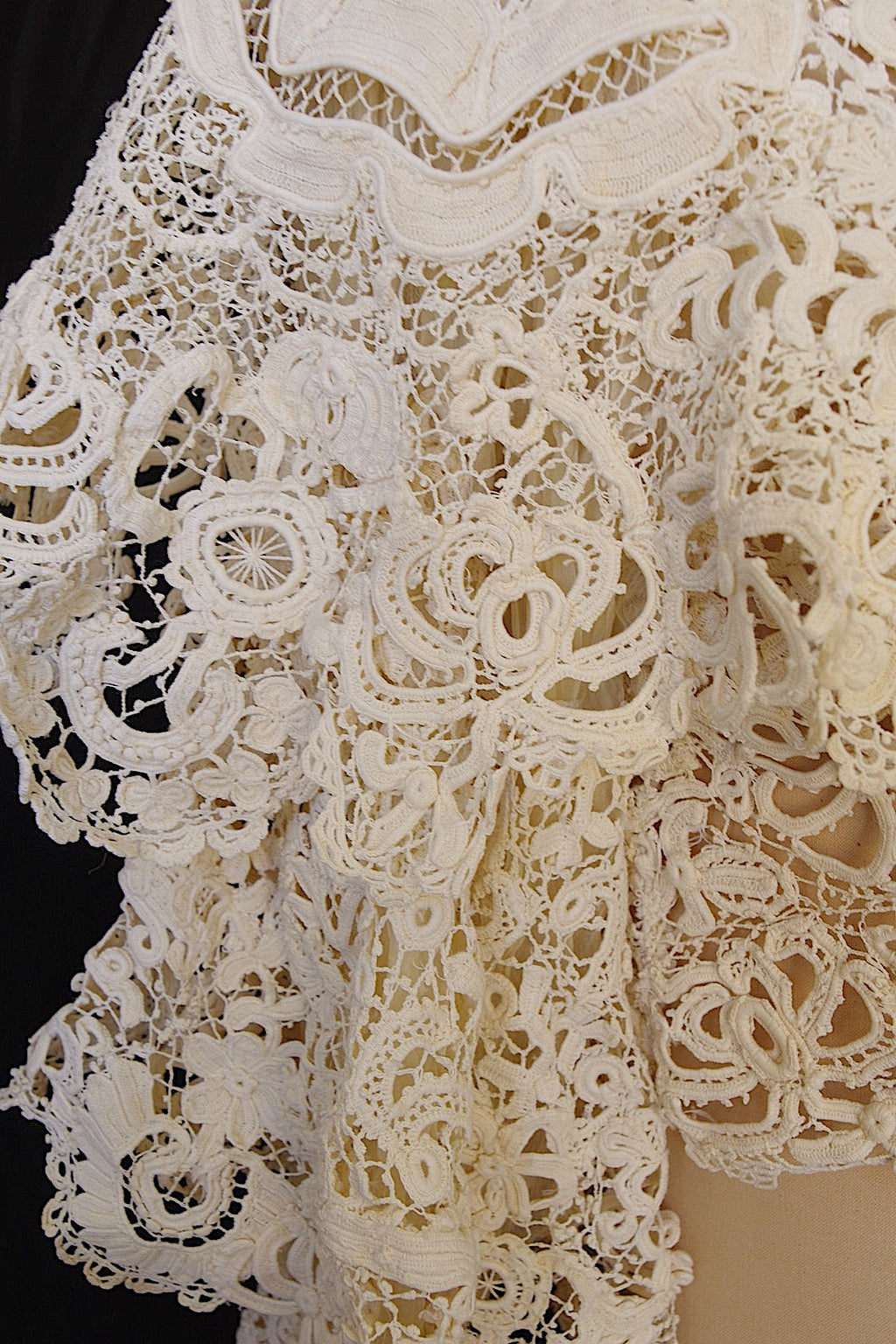 アンティーククロシェジレ　vêtement antique crochet veste