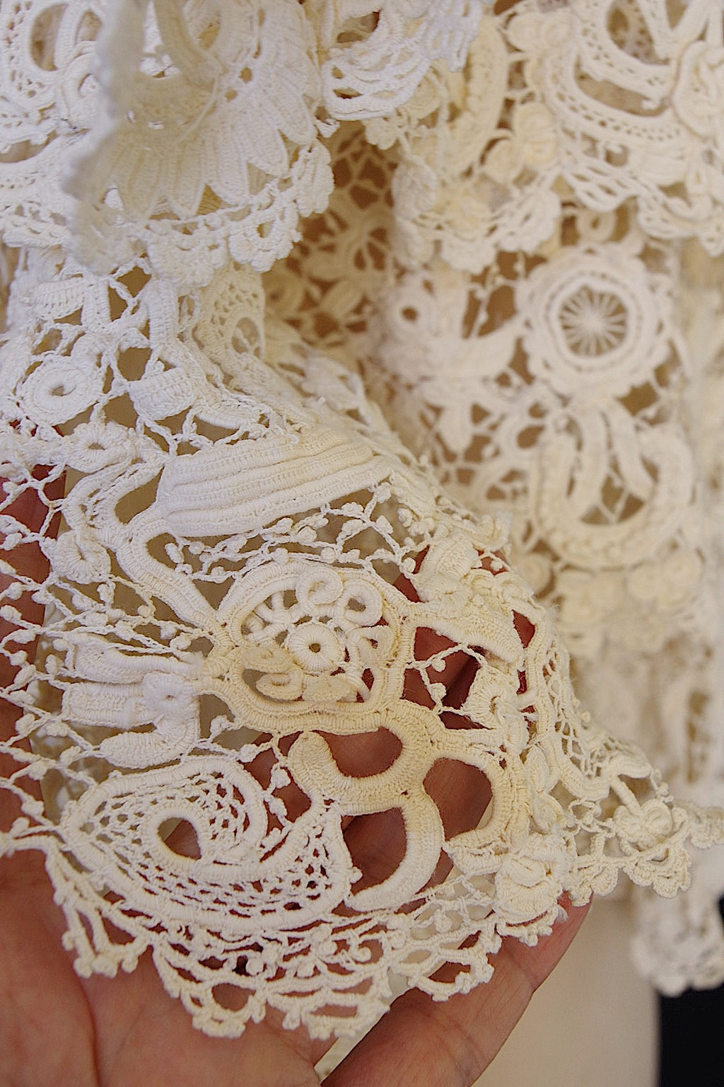 アンティーククロシェジレ　vêtement antique crochet veste