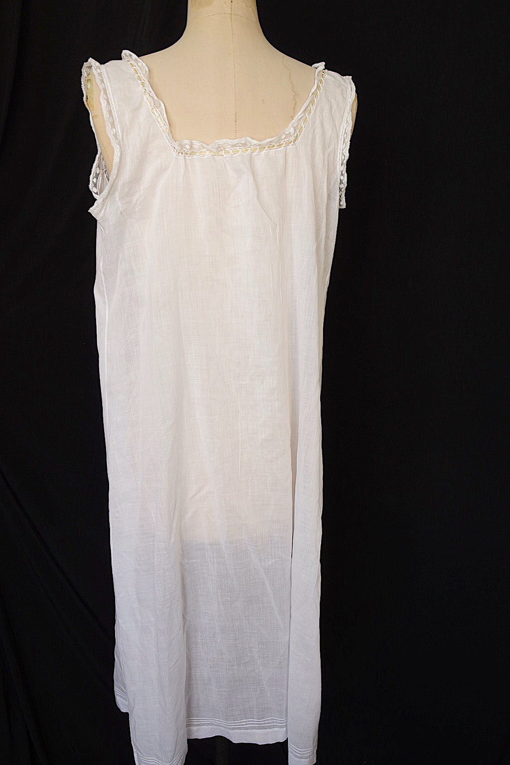 Antique Lace Dress: vêtement antique dress9
