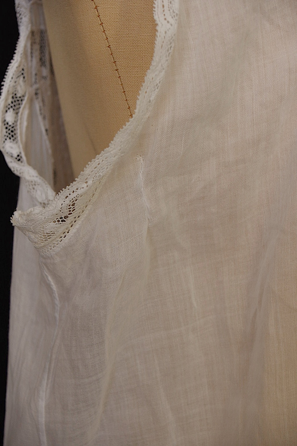 Antique Lace Dress: vêtement antique dress9