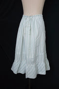 Antique lace skirt vêtement antique skirt5