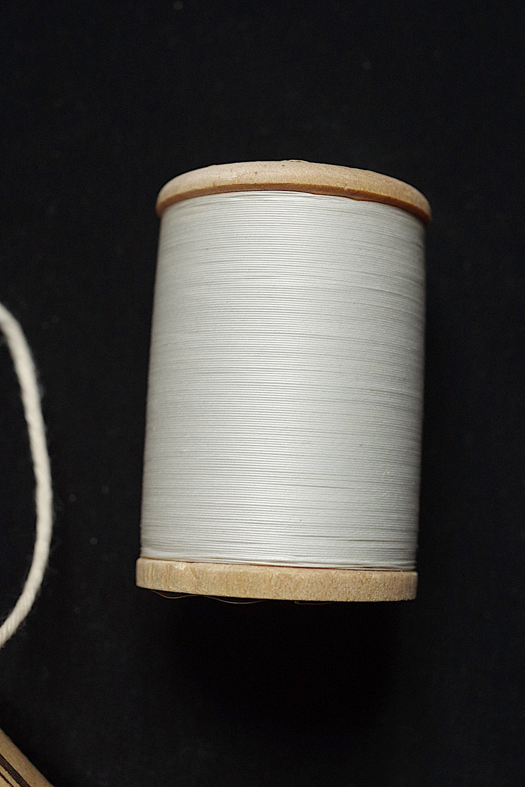 Bobina antigua bobbin ancien blanca