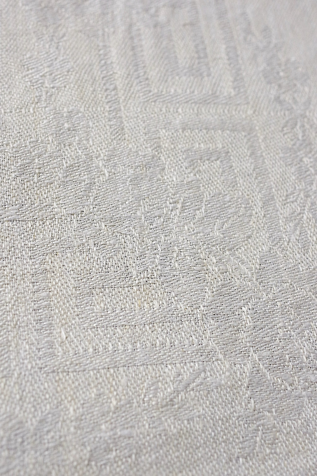 Serviette de table ancienne en damas