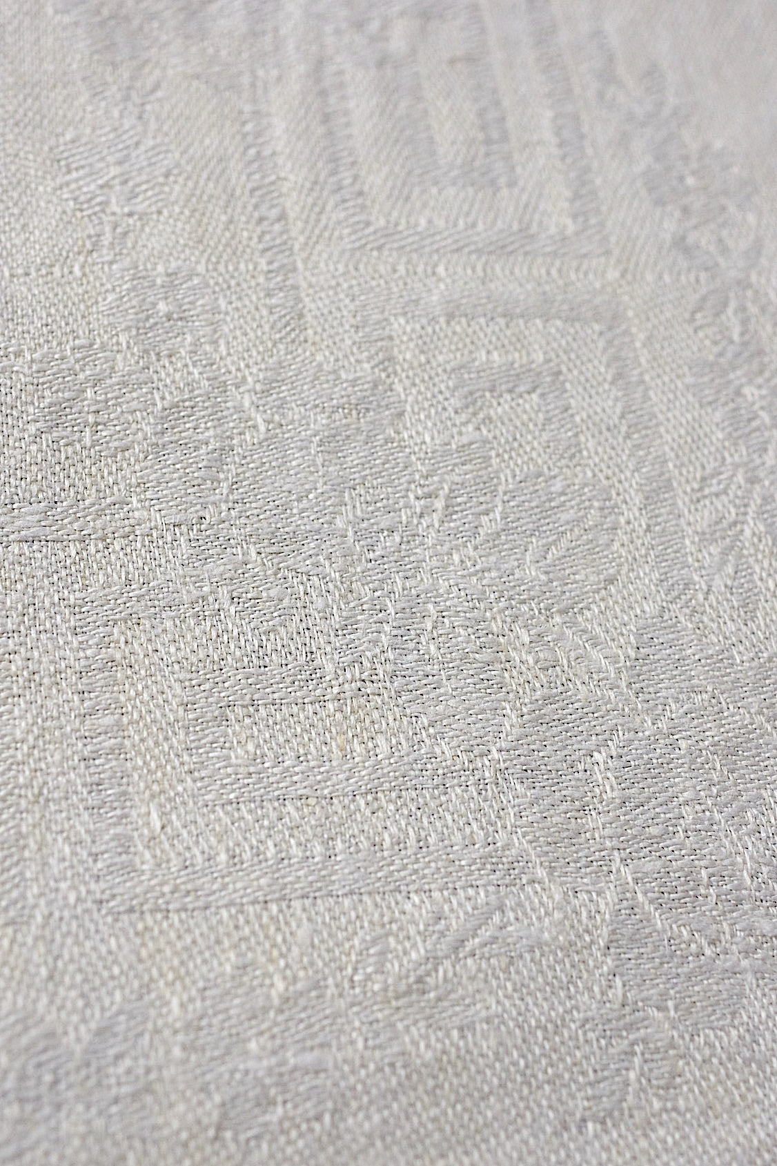 Serviette de table ancienne en damas