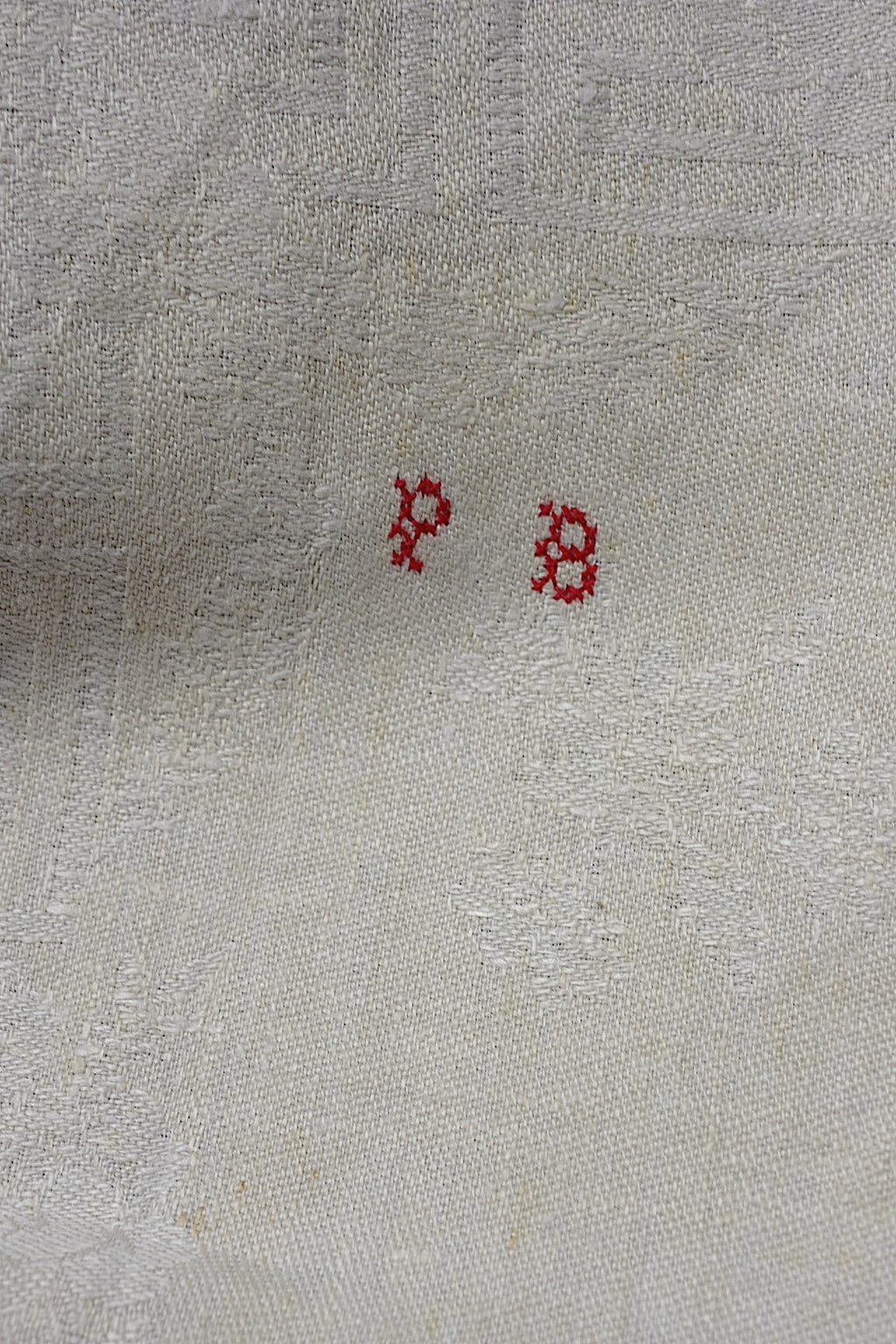 Serviette de table ancienne en damas