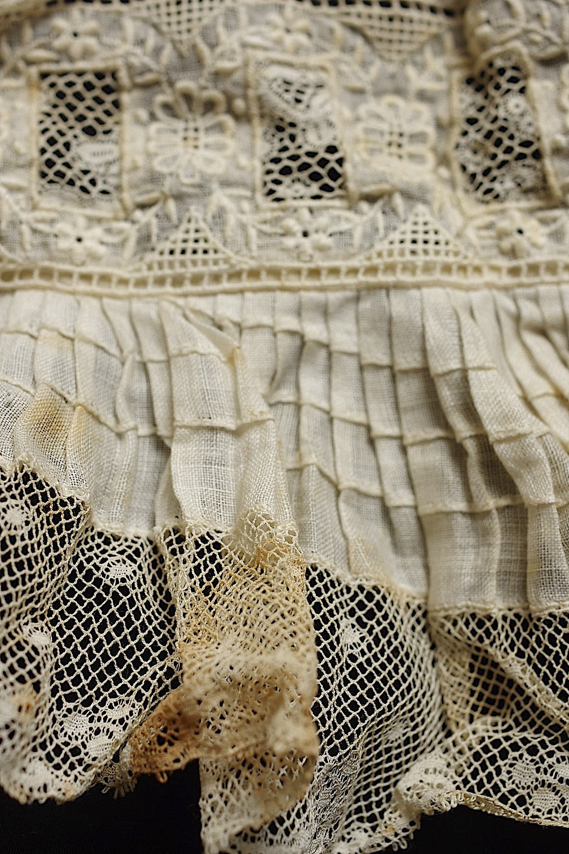 アンティークレース　dentelle ancienneプリーツ回収品lot