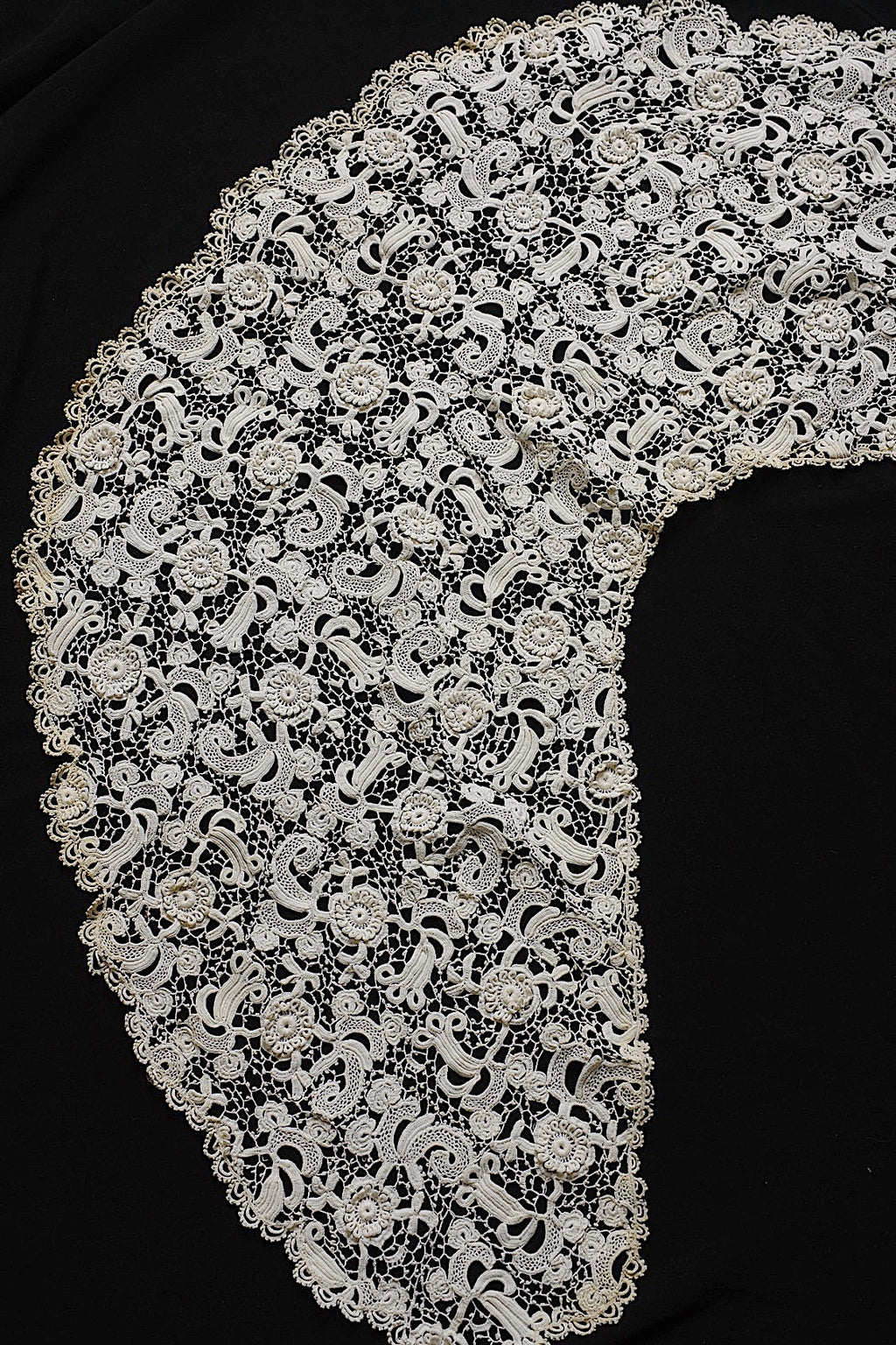 アンティークレース　dentelle ancienne　クロシェケープ