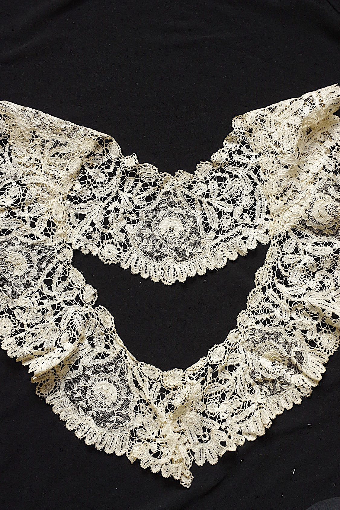 アンティークレース　dentelle ancienne　ホニトンブリュクセルmix