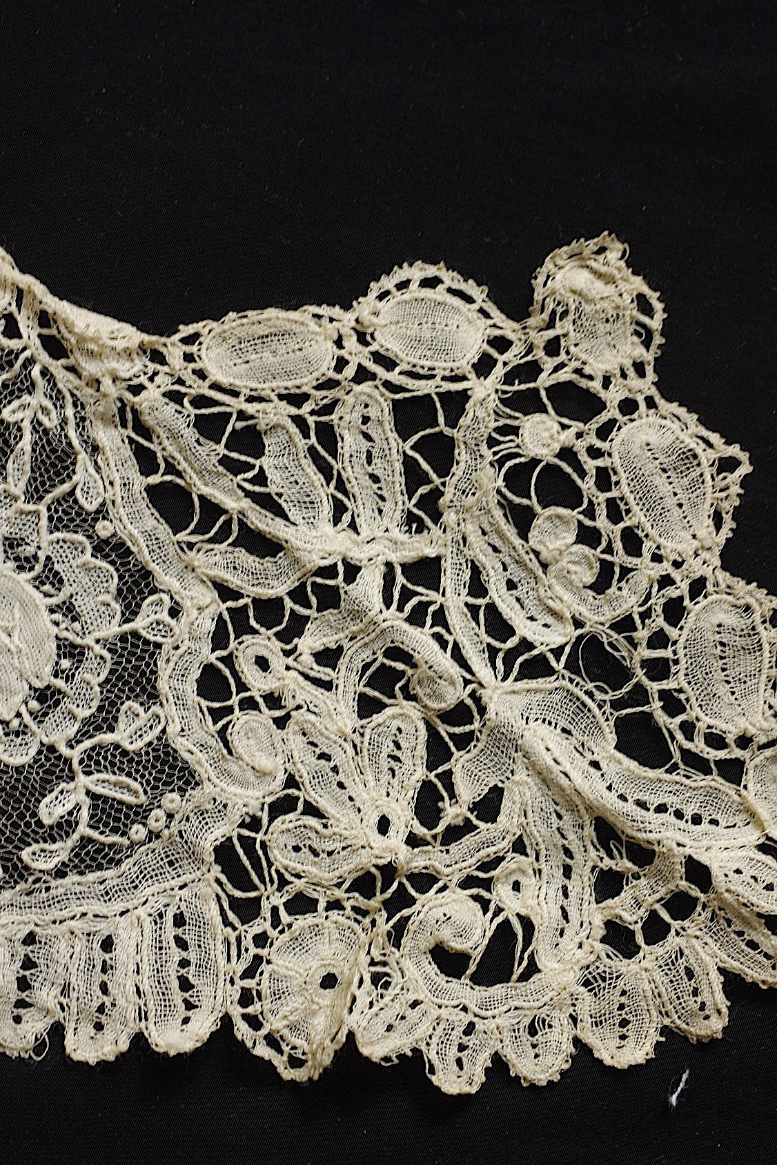 アンティークレース　dentelle ancienne　ホニトンブリュクセルmix