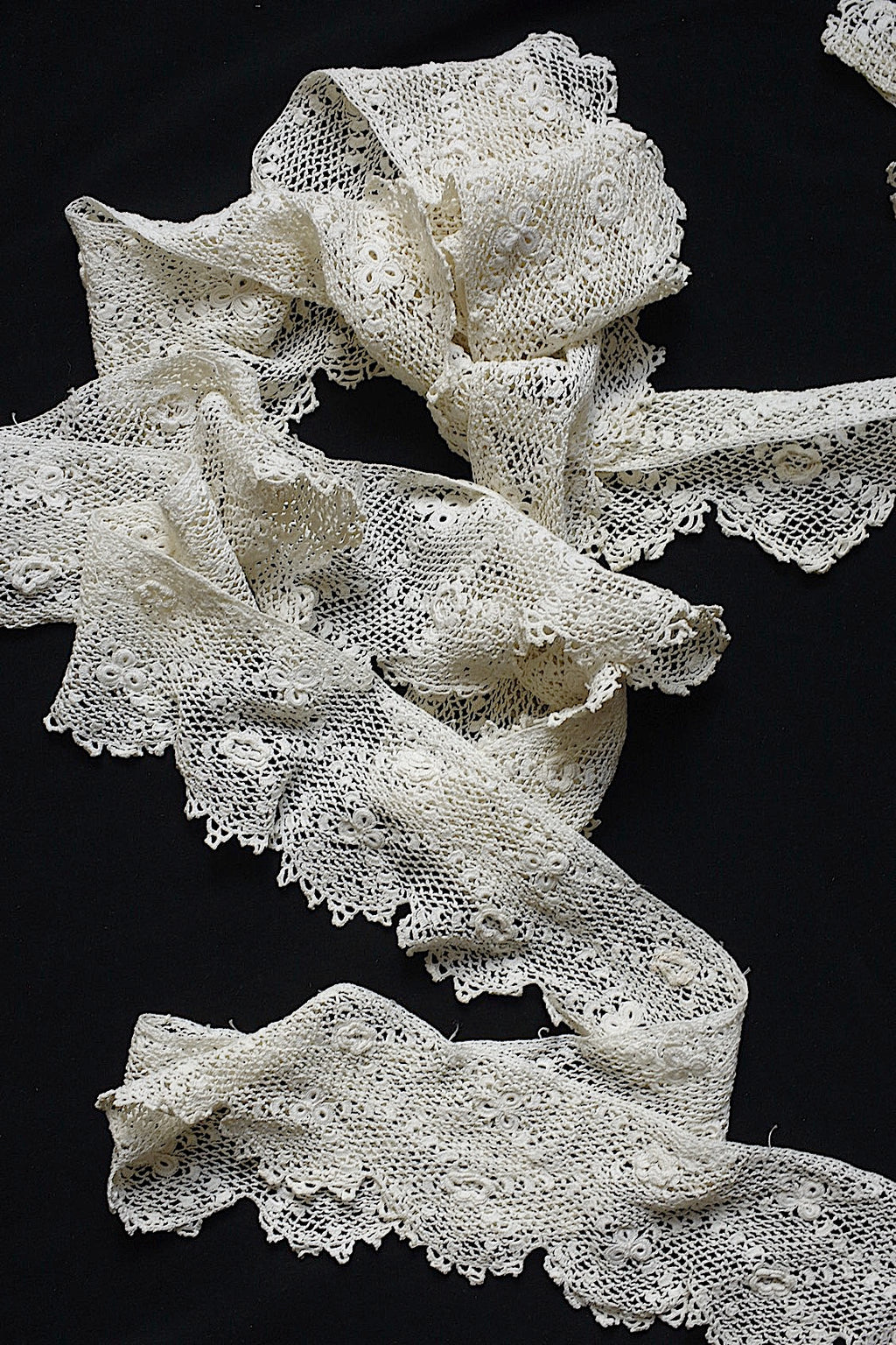 Antique Lace (dentelle ancienne) 200 cm × 114 cm