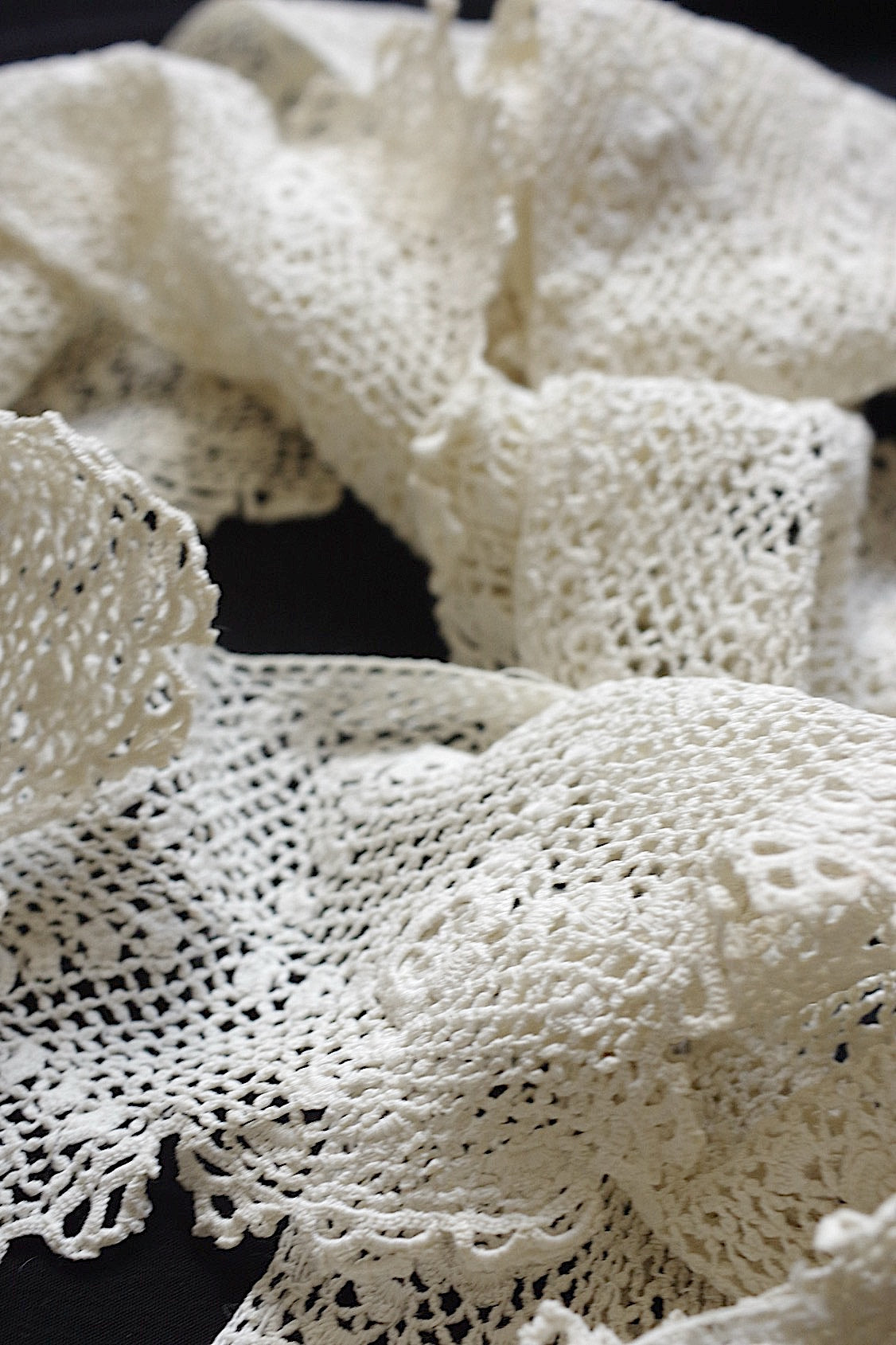 Antique Lace (dentelle ancienne) 200 cm × 114 cm