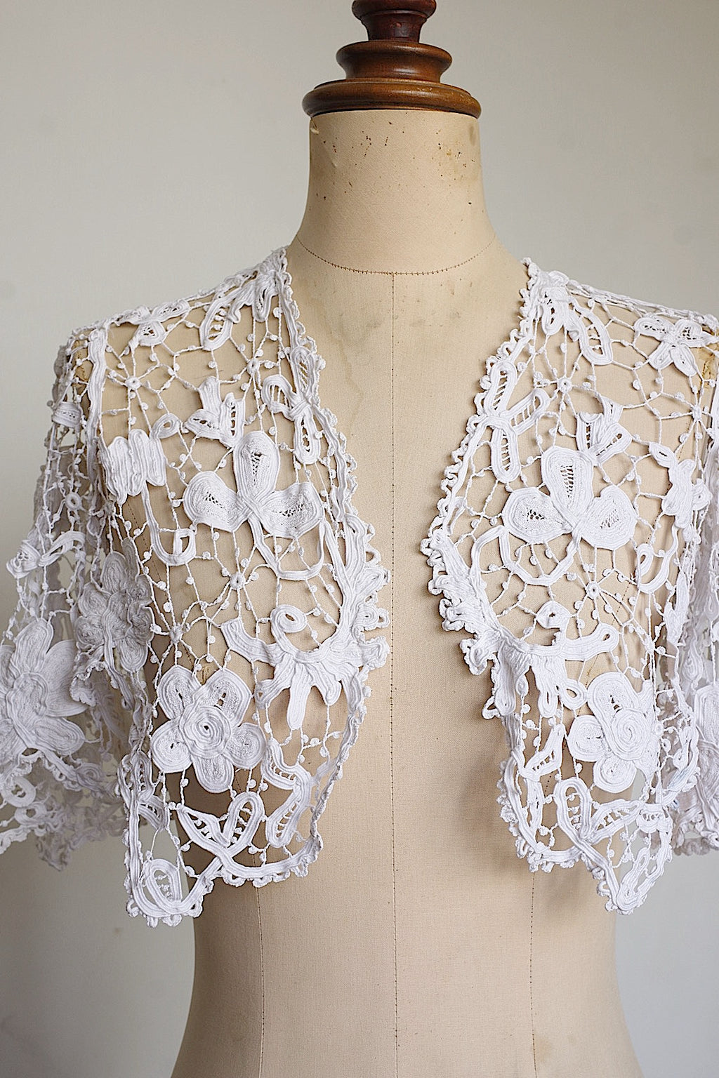 アンティークレース　dentelle ancienne　ケープ