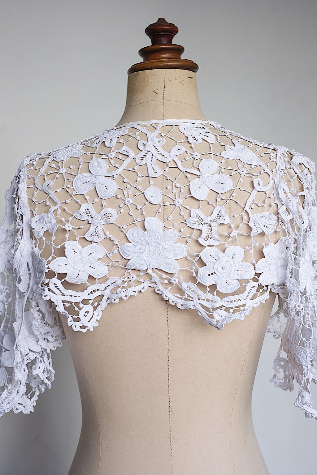 アンティークレース　dentelle ancienne　ケープ