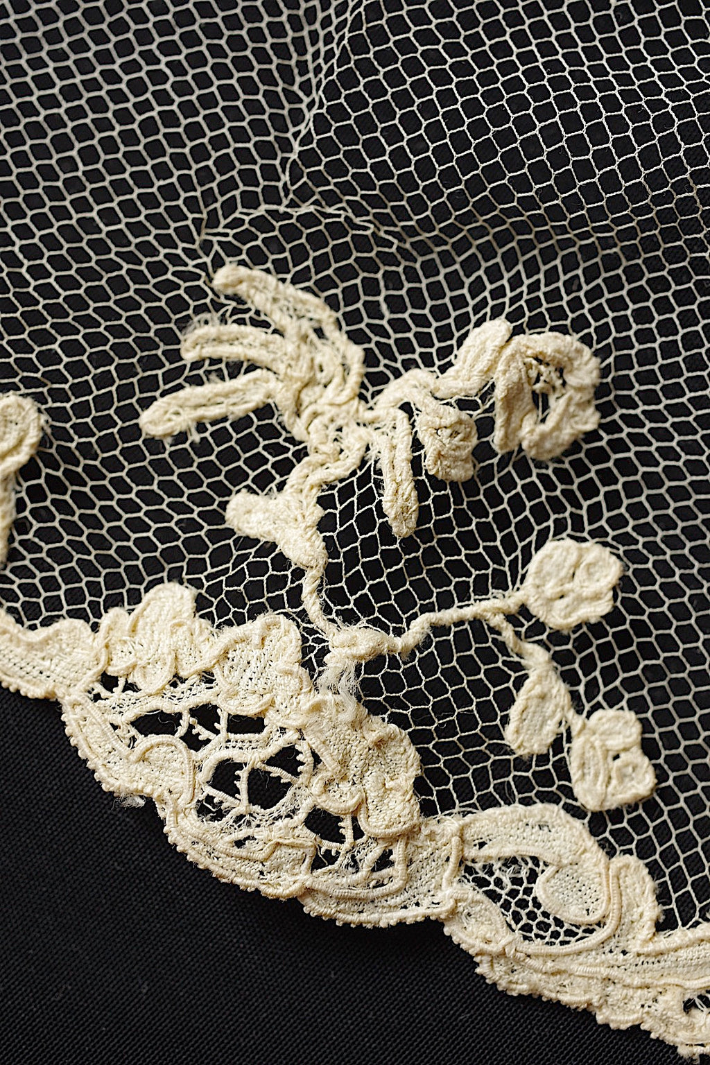 アンティークレース　dentelle ancienne　370cm